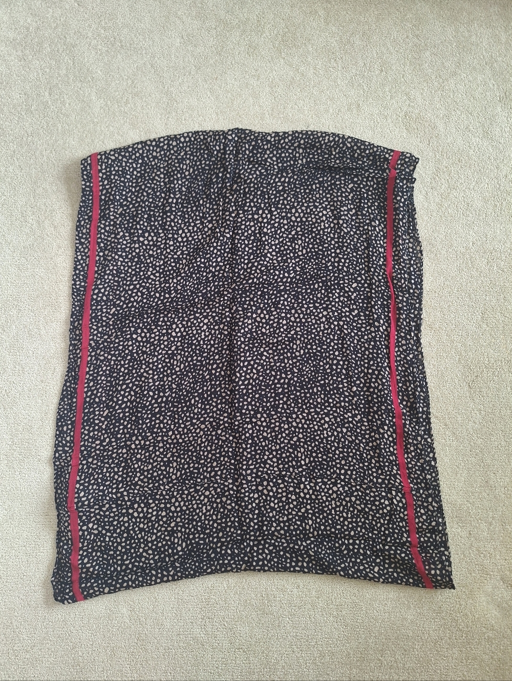 LOFT Infinity Scarf - Picture 4 of 5